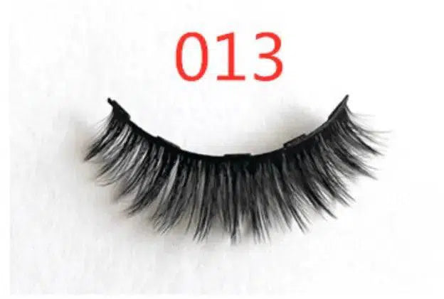 A Pair Of False Eyelashes With Magnets In Fashion-3PC0131paireyelashes-4