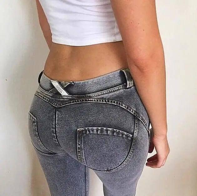 LOVEMI - new Italy jeans, peach and hip jeans, bottomless sports